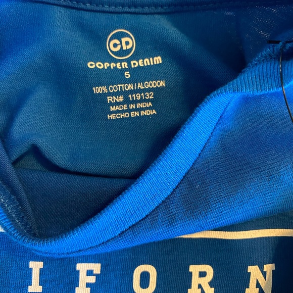 Boys tee - Picture 2 of 3